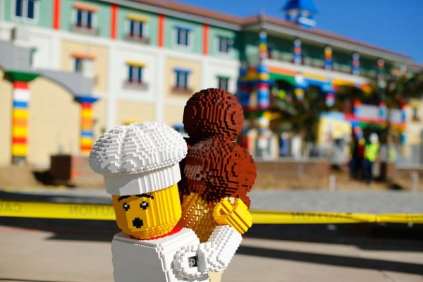 lego hotel