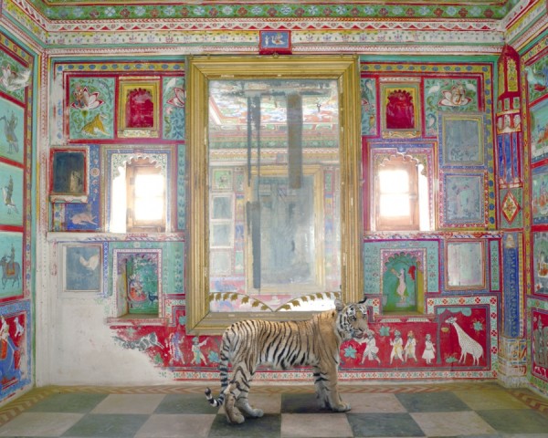 INDIA SONG