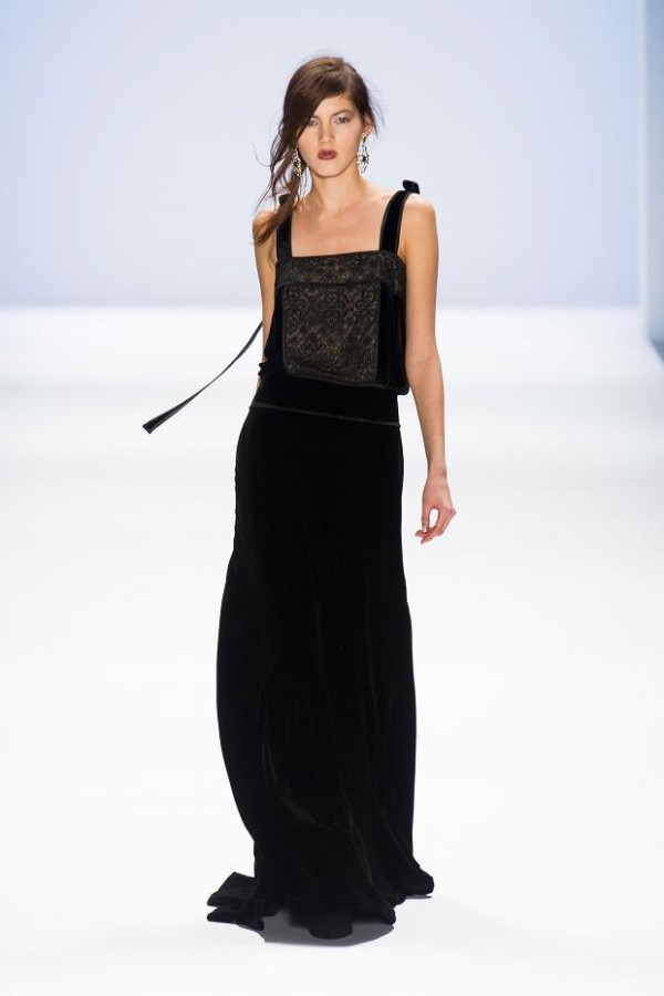 tadashi-shoji-