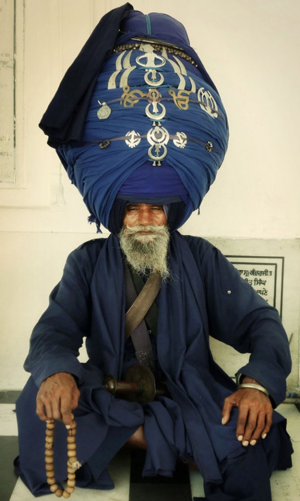 Baba Avtar Singh cel mai mare turban