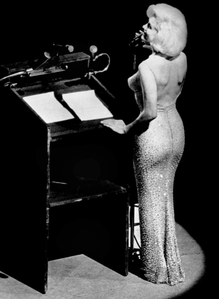 rochia lui marilyn monroe