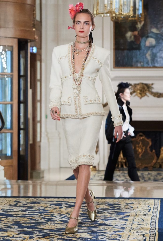 chanel-pre-fall-2017-runway01