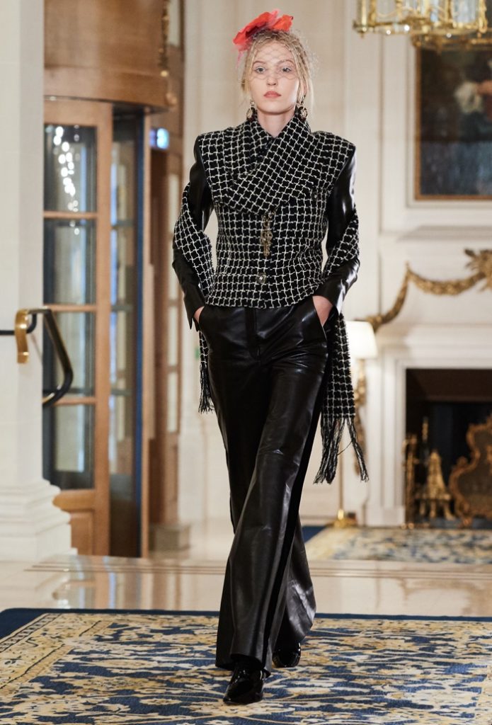 chanel-pre-fall-2017-runway21