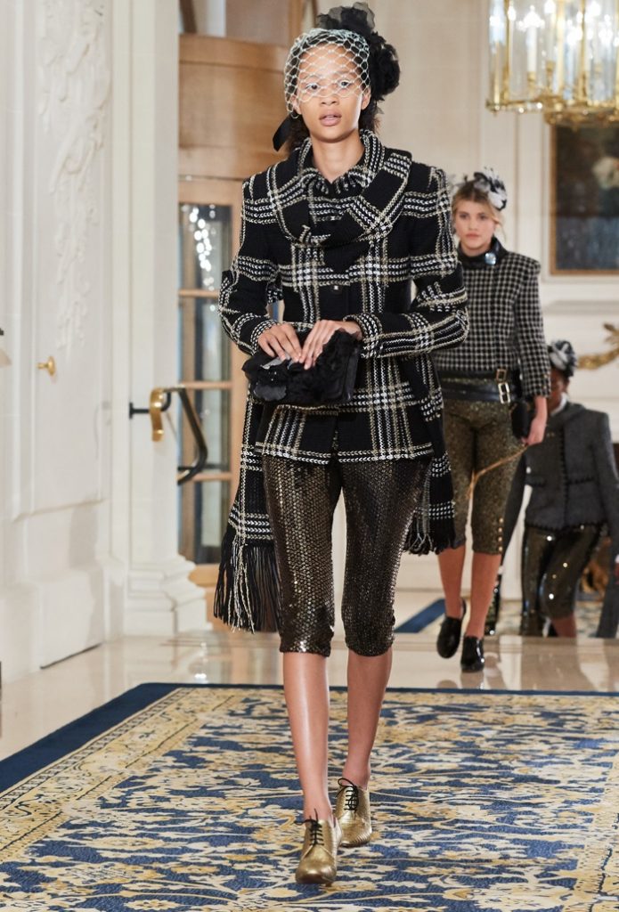chanel-pre-fall-2017-runway26