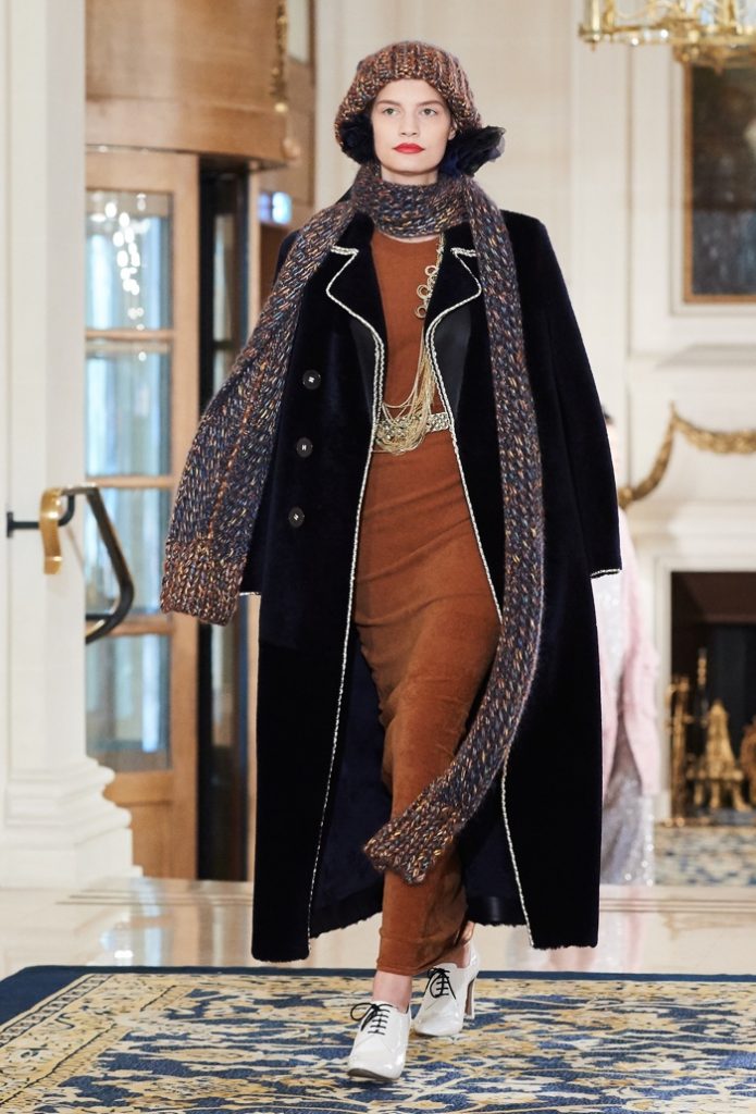 chanel-pre-fall-2017-runway35