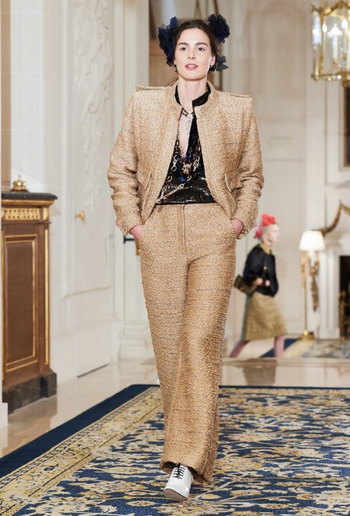chanel-pre-fall-2017-runway37