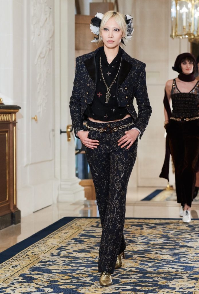 chanel-pre-fall-2017-runway40
