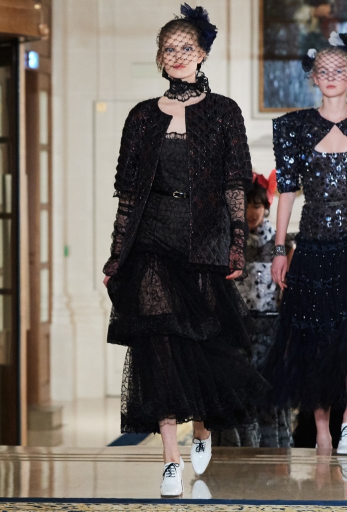 chanel-pre-fall-2017-runway69