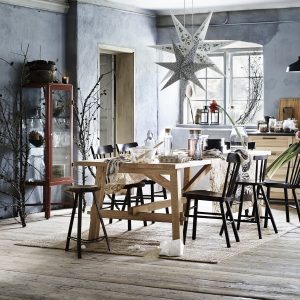 Idei pentru decorarea casei de Crăciun cu noua colecție IKEA
