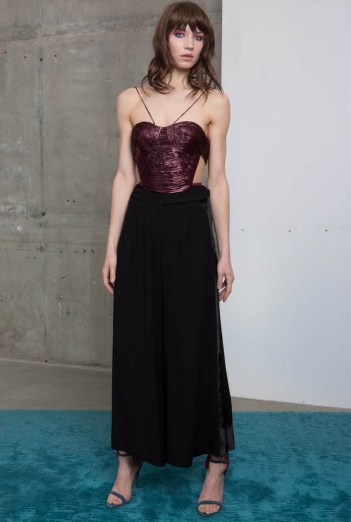 designeri romani de succes-lipstick-df413ad298-767x1141