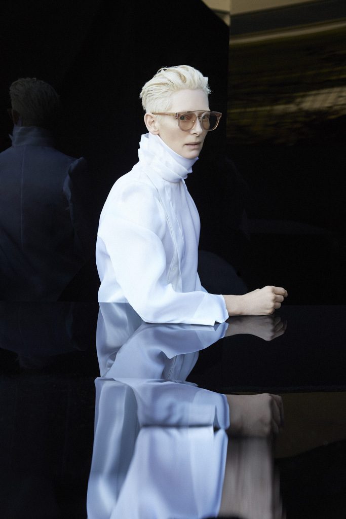 Tilda Swinton a lansat o colecție capsulă în colaborare cu Gentle Monster