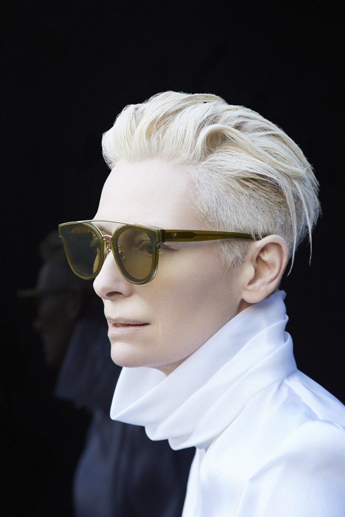 Tilda Swinton a lansat o colecție capsulă în colaborare cu Gentle Monster