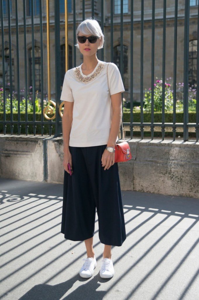 Idei de styling pentru pantalonii culotte